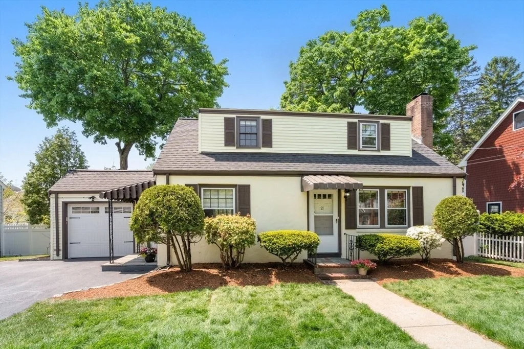 Photo of 21 Rose Dr