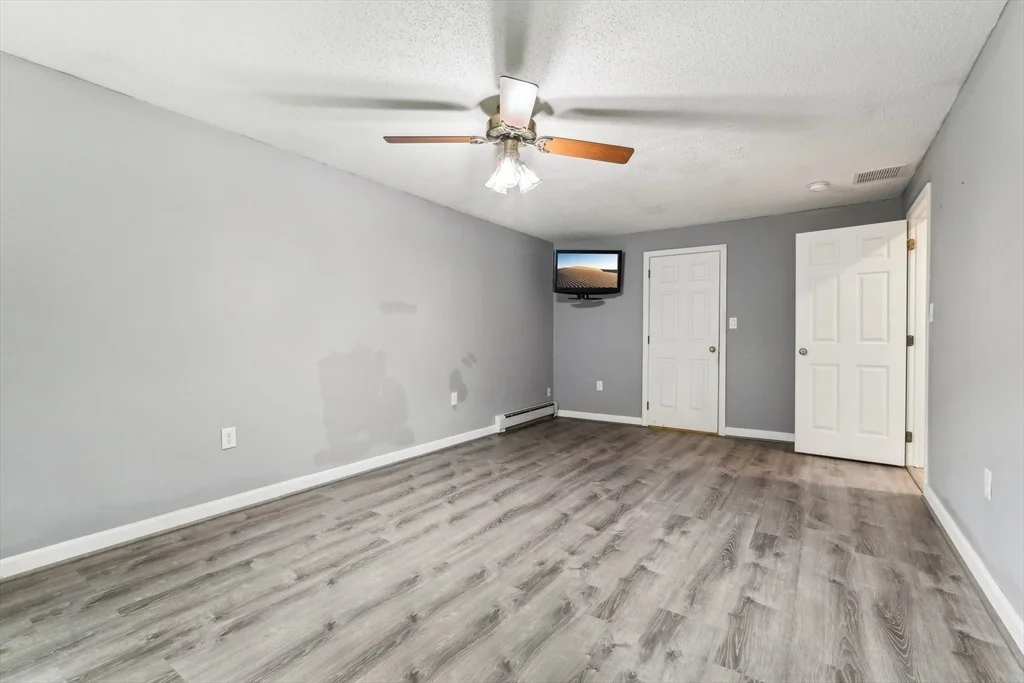 Photo of 180 John Scott Blvd