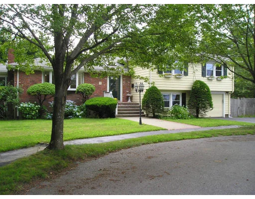 Photo of 51 Sevinor Rd