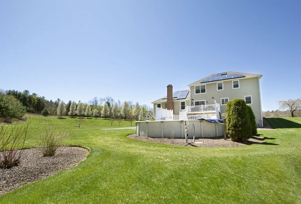Photo of 70 Skyline Dr