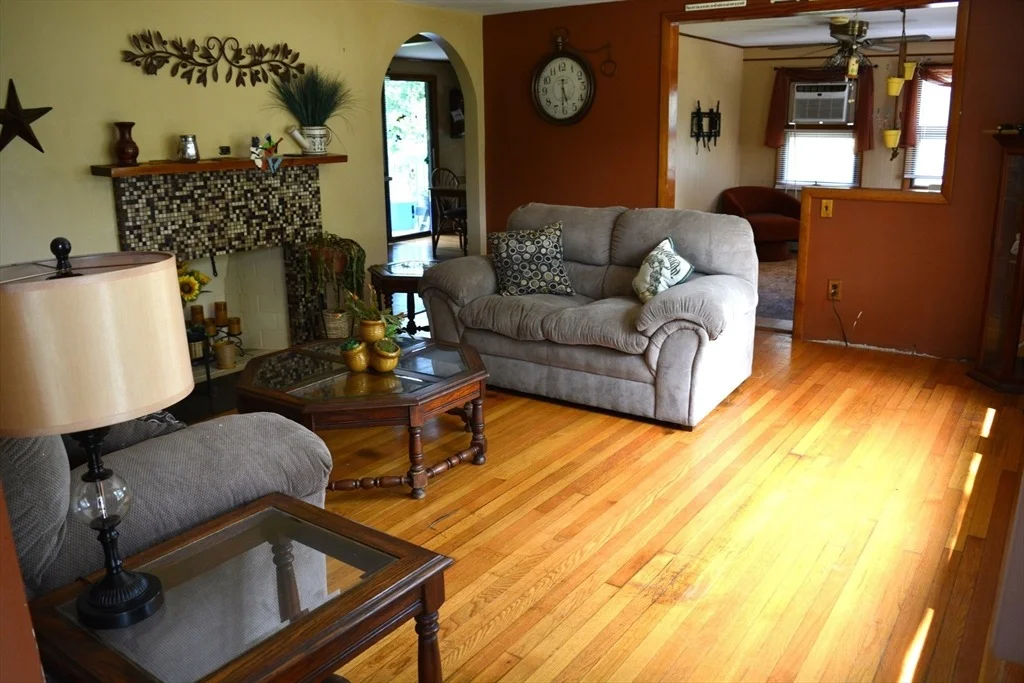 Photo of 52 Exeter Street