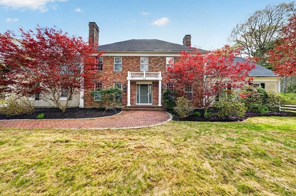 Photo of 84 White Birch Way