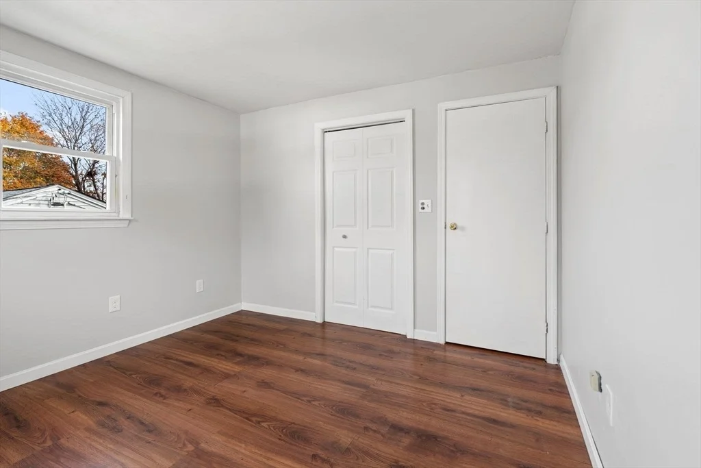 Photo of 54 Amherst St