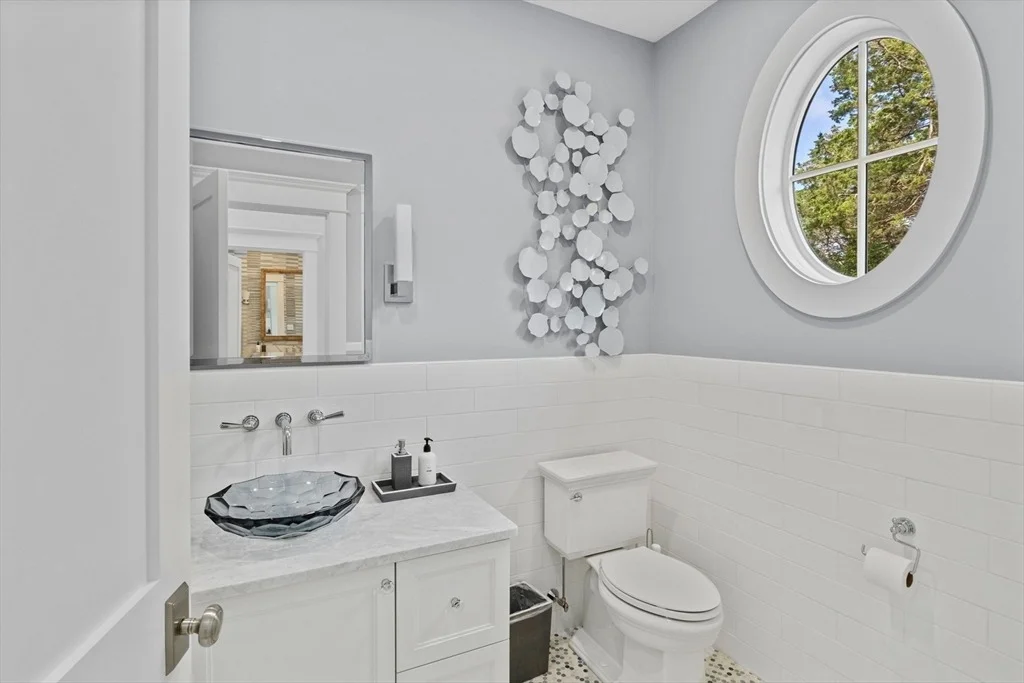 Photo of 558 Fox Hill Rd