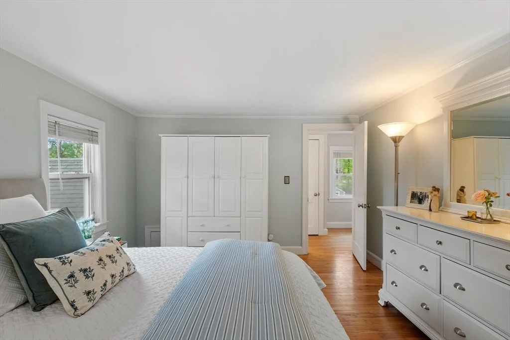 Photo of 152 Oak Street