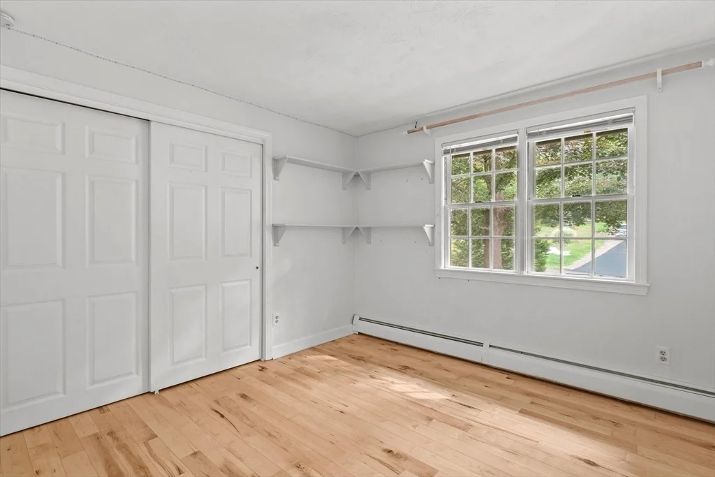 Photo of 8 Birch Ln