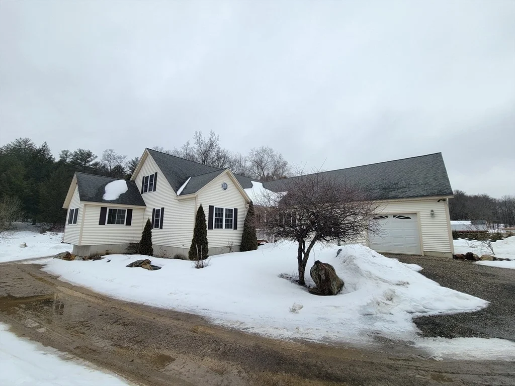 Photo of 1380 North Brookfield Rd