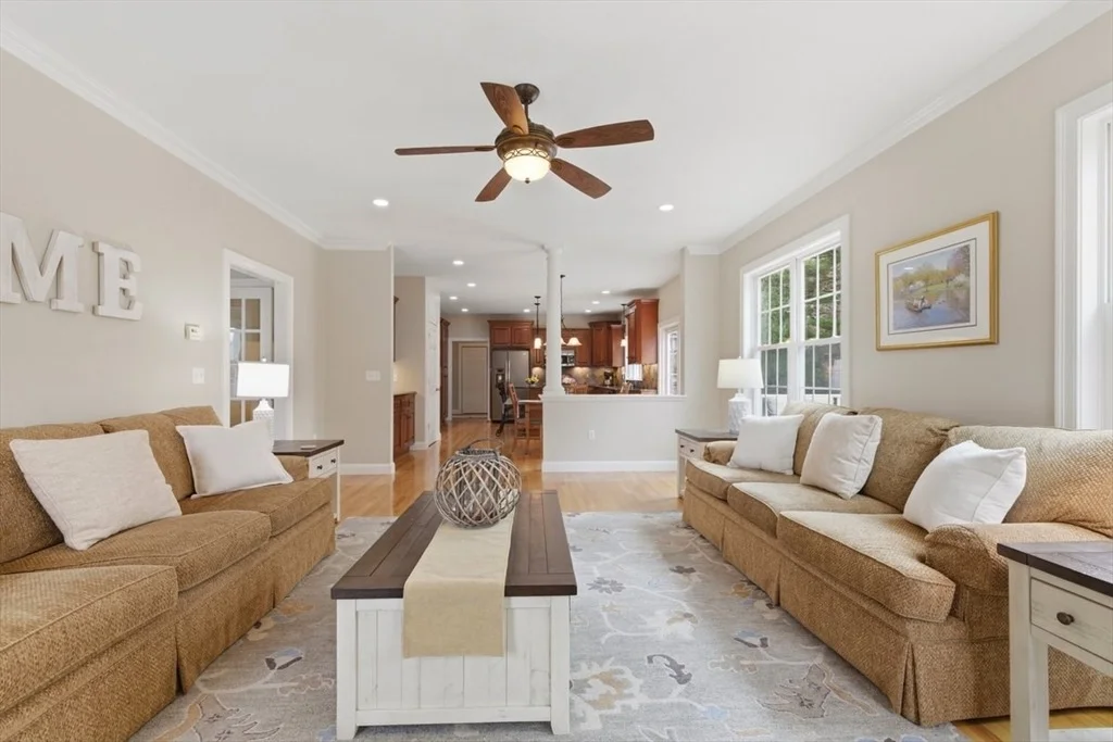 Photo of 24 Gristmill Ln