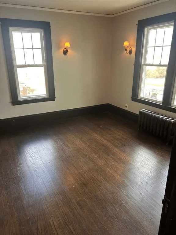 Photo of 122 Bellevue Ave