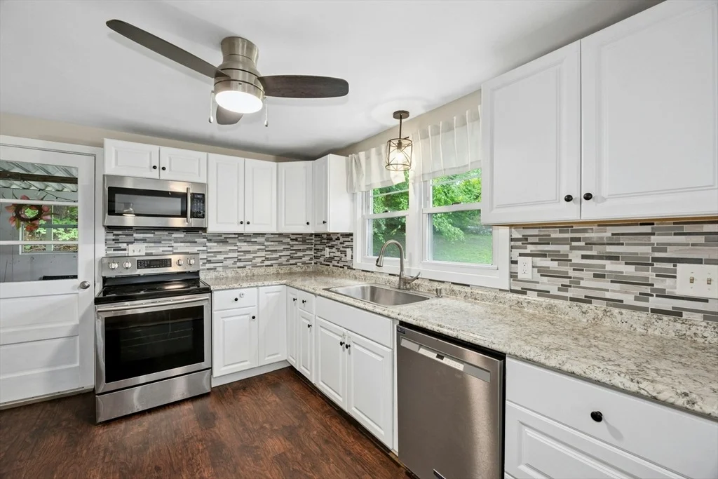 Photo of 15 Dodge Hill Rd