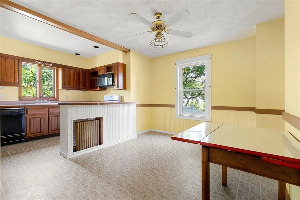 Photo of 12 Casco Rd