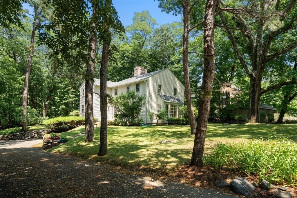 Photo of 41 Locust Ave