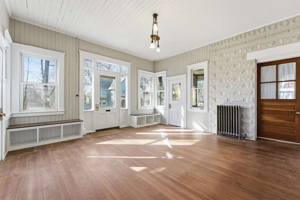 Photo of 18 Cedar St