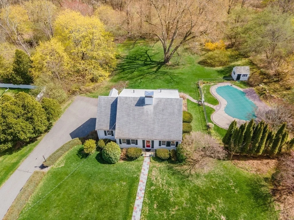 Photo of 431 Clapboardtree Street