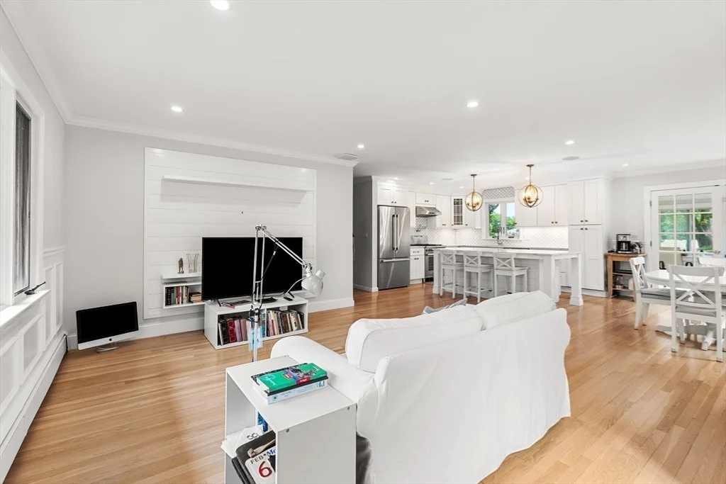 Photo of 20 Parsons Dr.