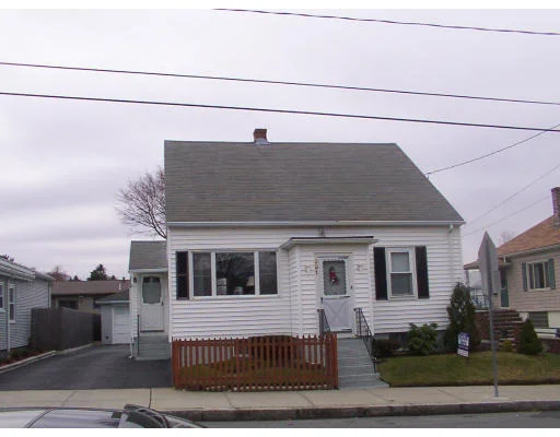Photo of 331 Woodman Street