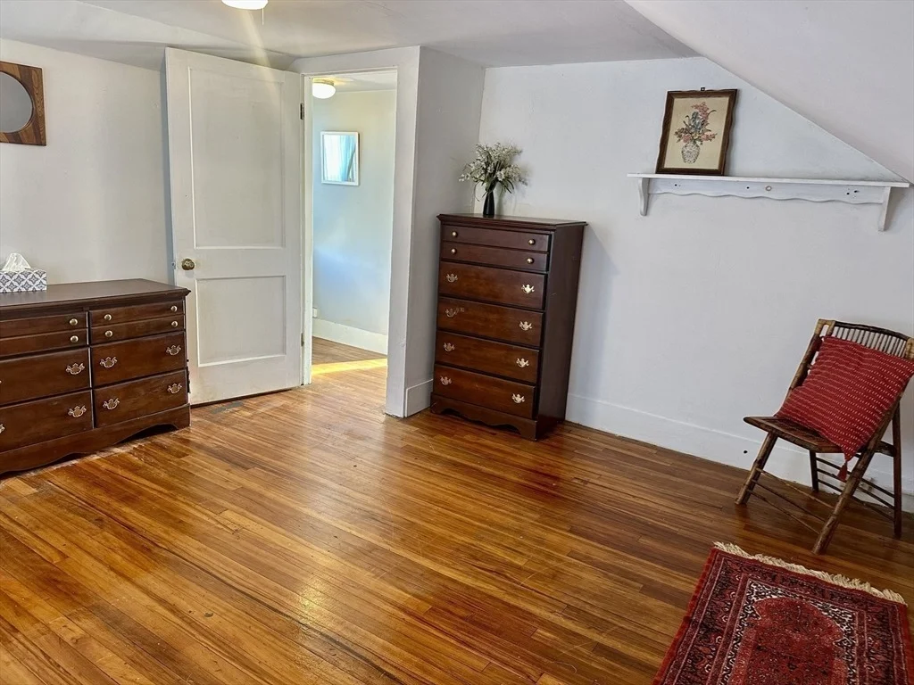 Photo of 41 Old Ferry Rd