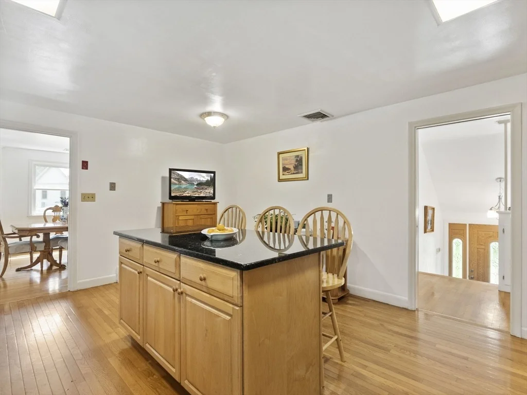 Photo of 5 Cyr Cir