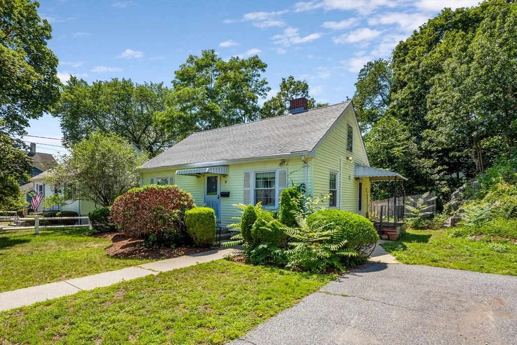 Photo of 38 Cutter Hill Rd
