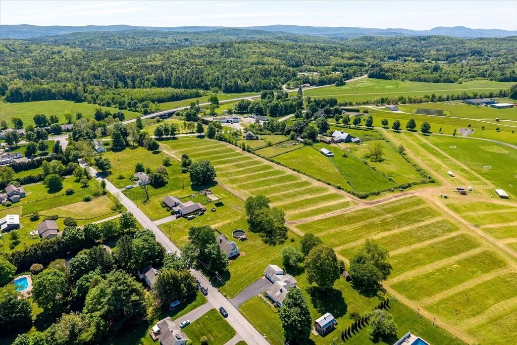 Photo of 42 W Mountain Rd