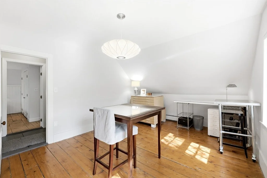 Photo of 106 Chestnut St