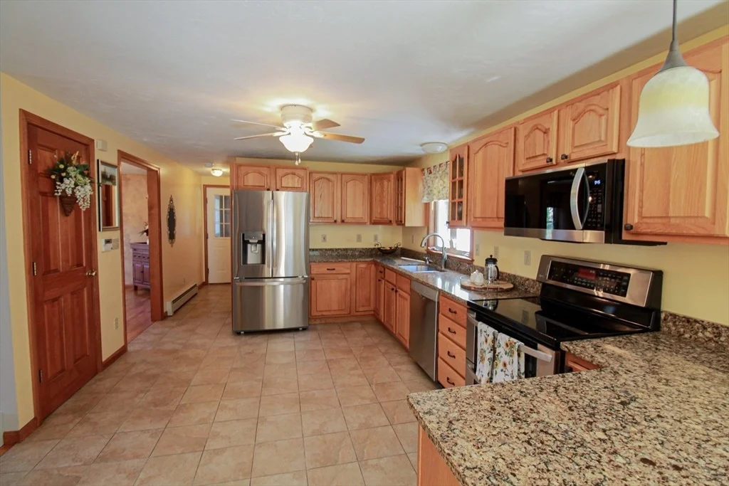 Photo of 64 Britney Dr