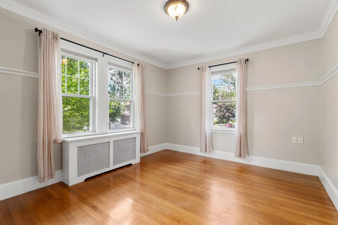 Photo of 1200 Brook Road