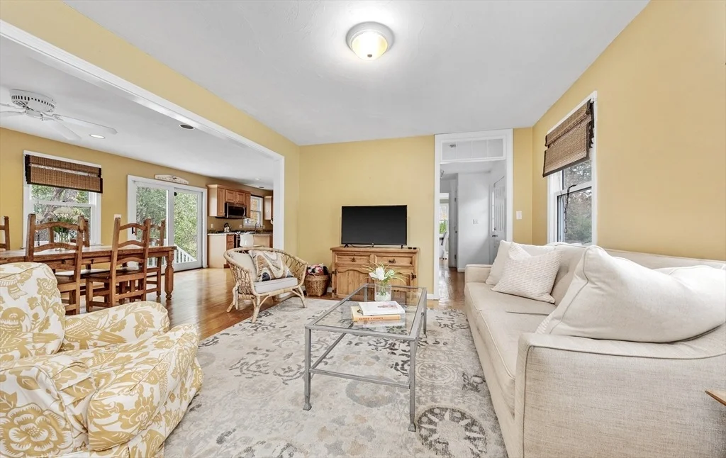 Photo of 2 Langlee Rd