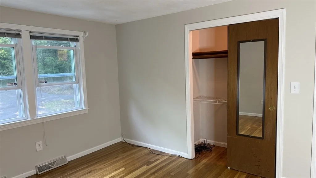 Photo of 48 Badger Rd