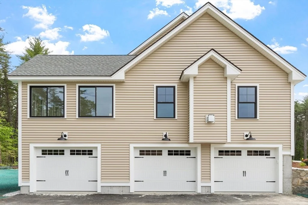 Photo of 16 Unkety Brook Way