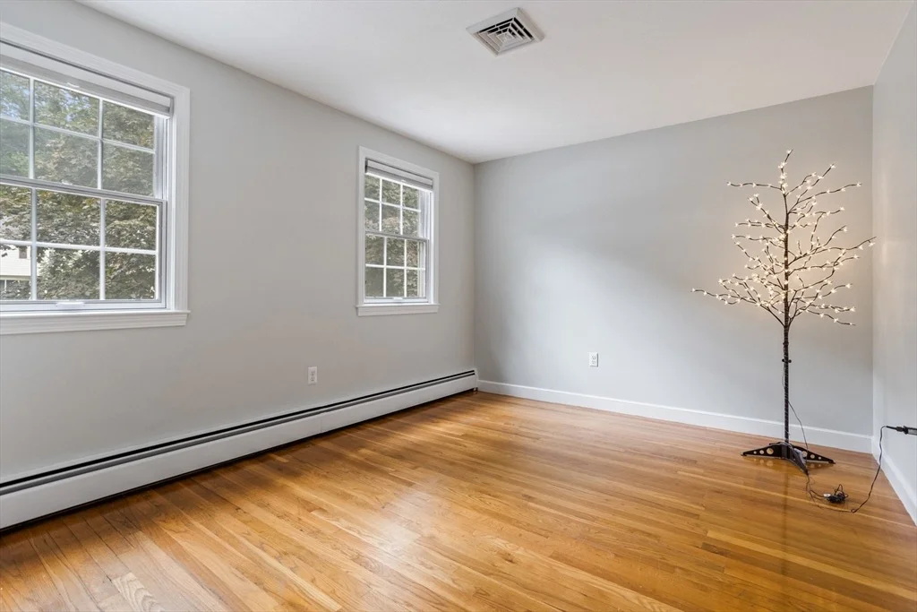 Photo of 32 Howard Road