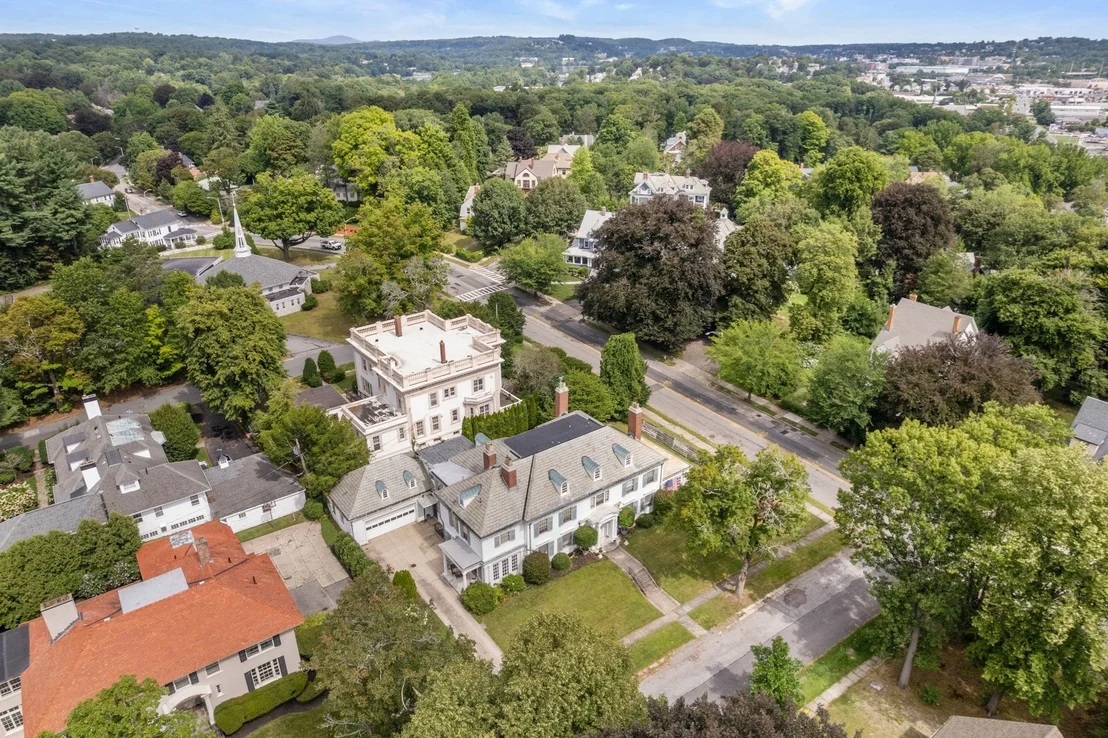 Photo of 2 Military Rd