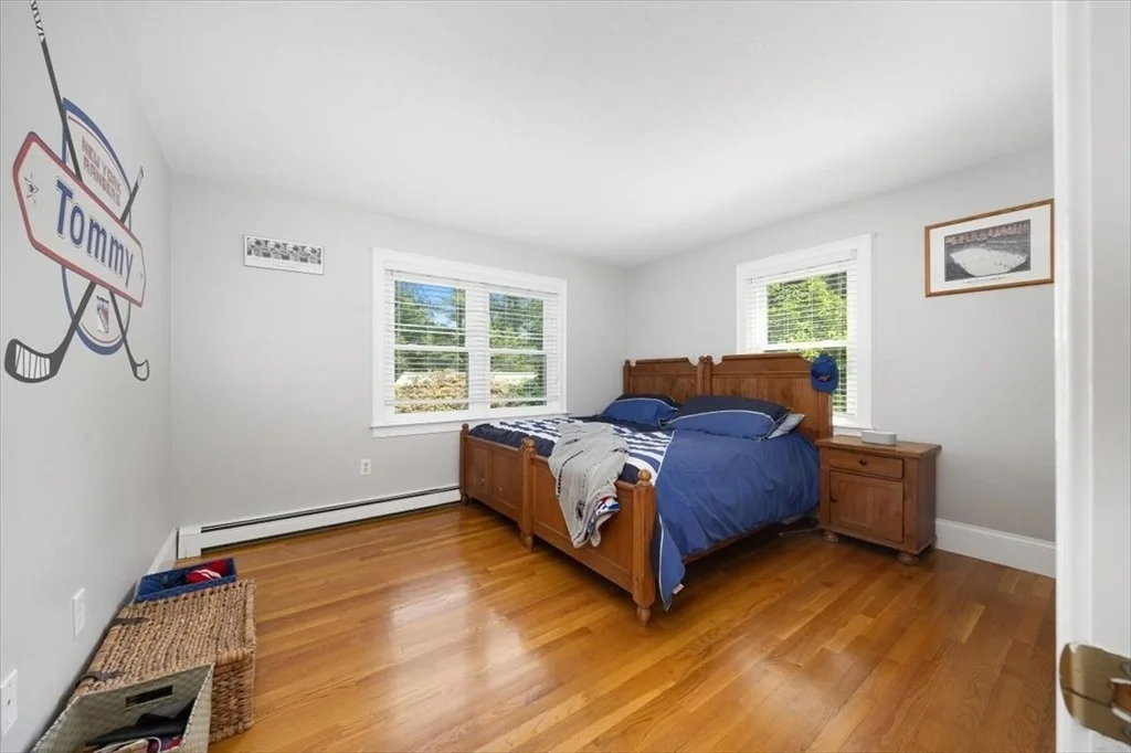 Photo of 12 Whitcomb Lane