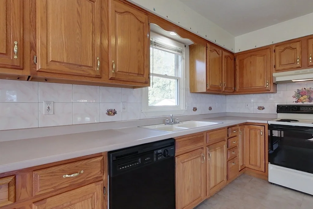 Photo of 12 Chace Ave