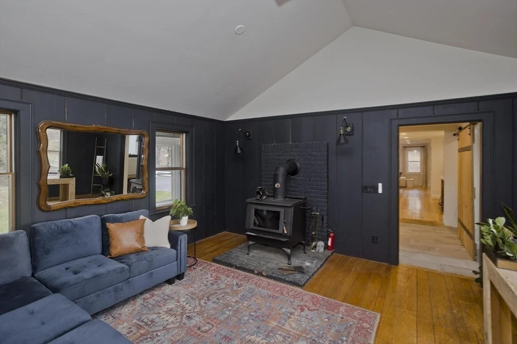 Photo of 23 Conway Rd