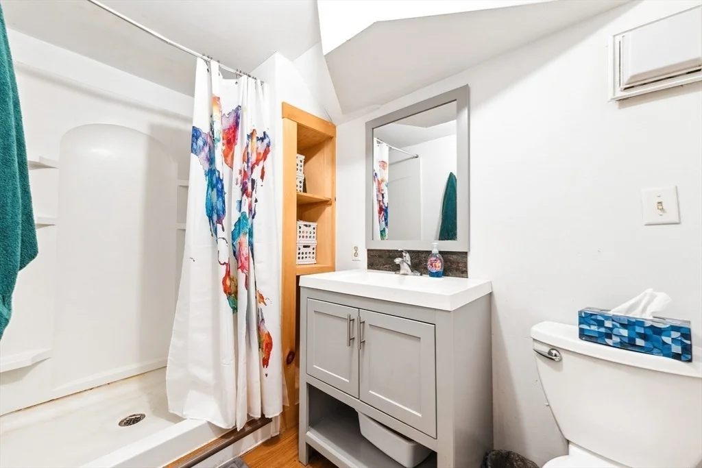 Photo of 176 Jenkins Rd