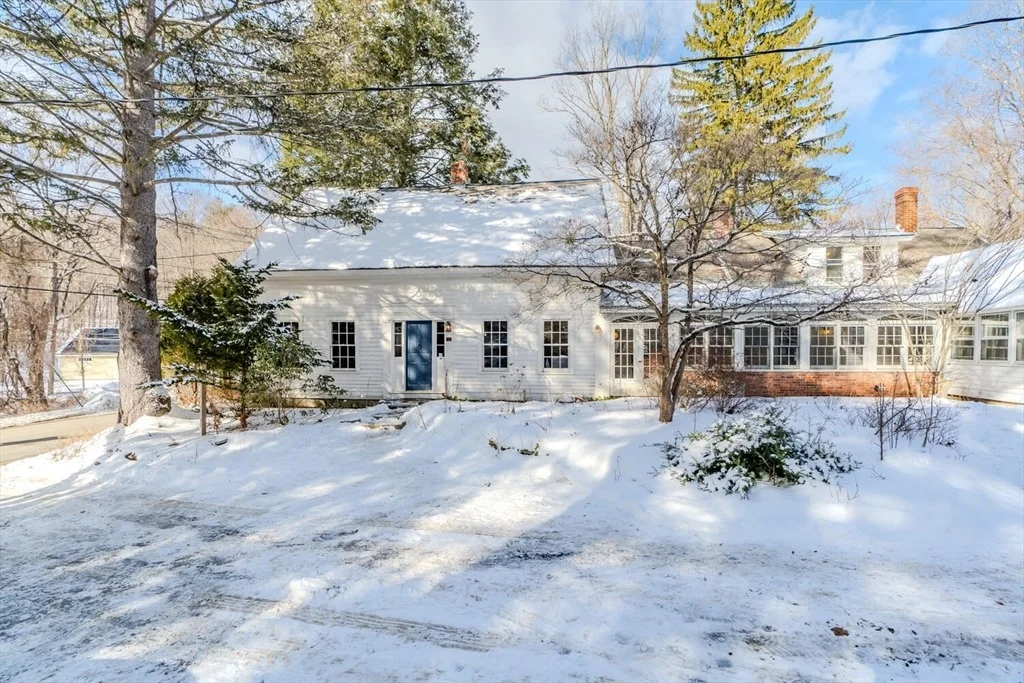 Photo of 111 Amherst Rd