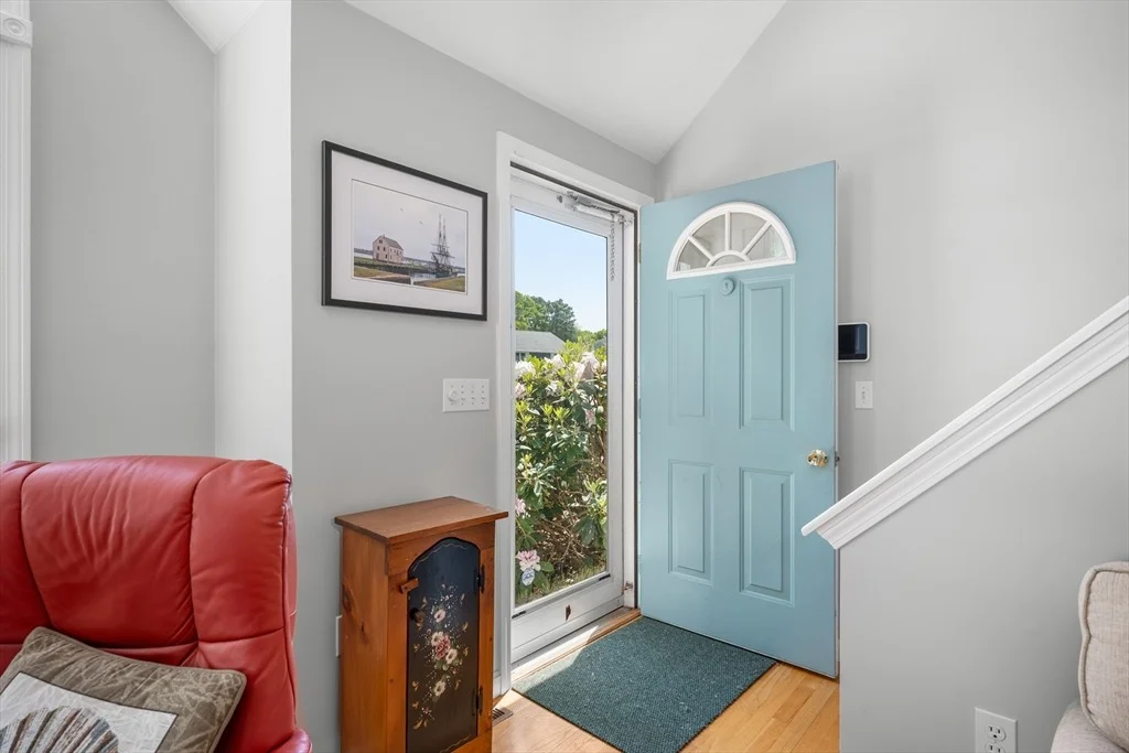 Photo of 64 Manitoba Road