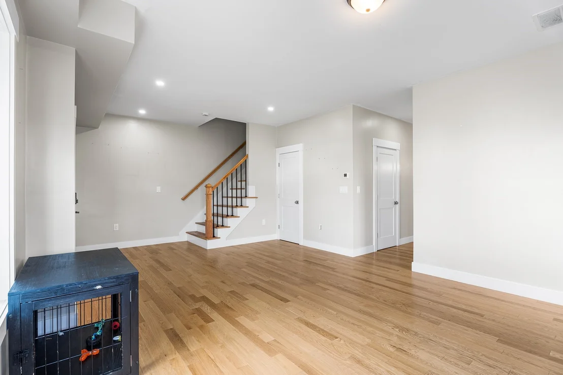 Photo of 30 Valmor St