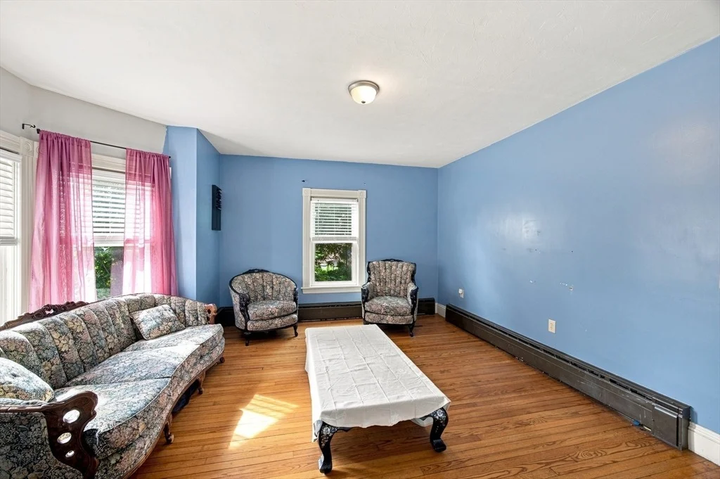 Photo of 116 Richardson St