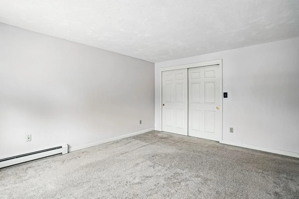 Photo of Unit 6 at 6 Fieldstone Dr