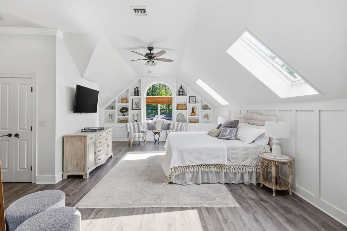 Photo of 47 Deer Hill Cir