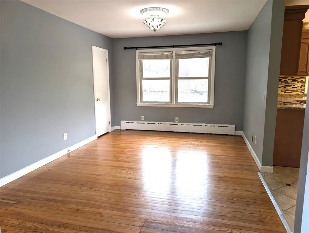 Photo of 98 Pleasant View St
