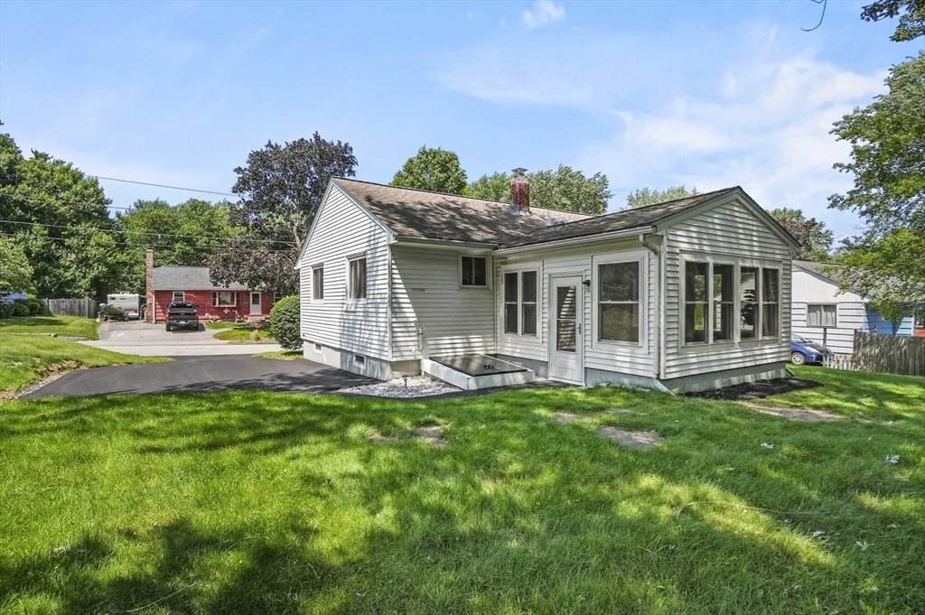 Photo of 11 Robin Road