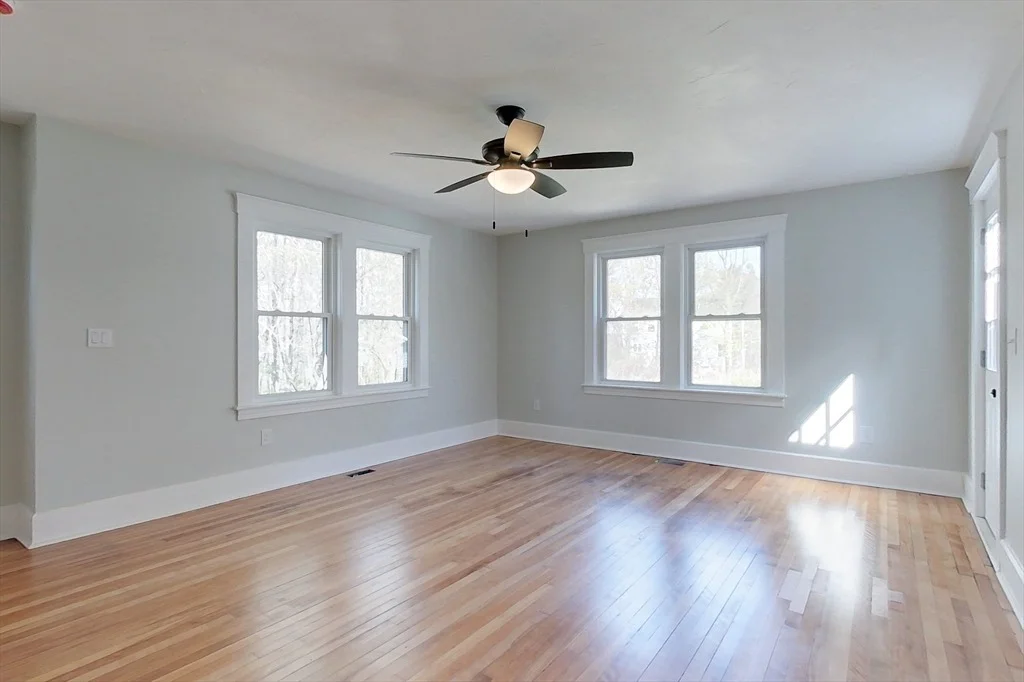Photo of 110 Piper Rd