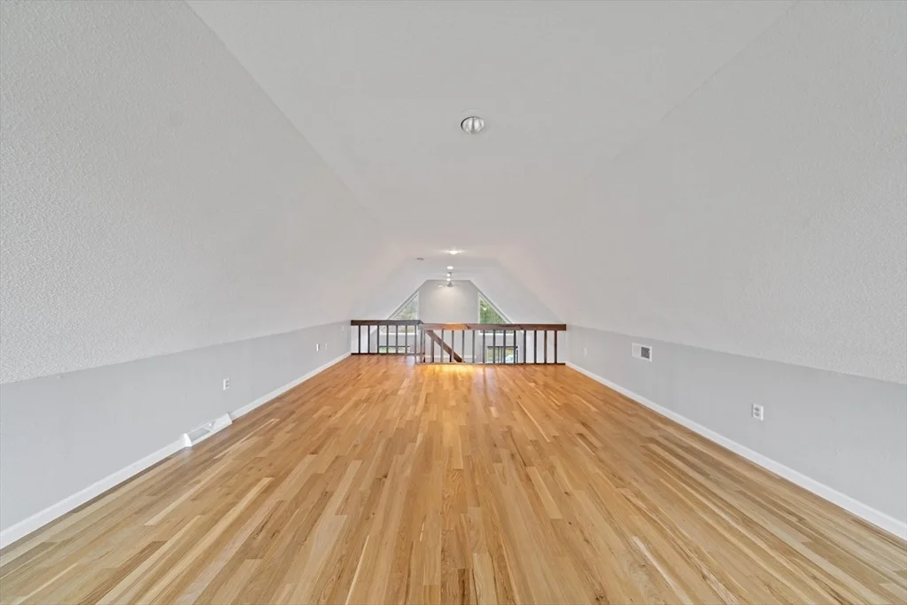 Photo of 86 Willow Brook Drive