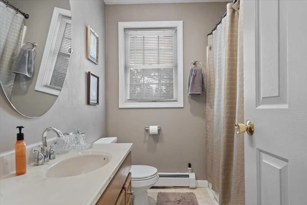Photo of 38 Intervale Rd