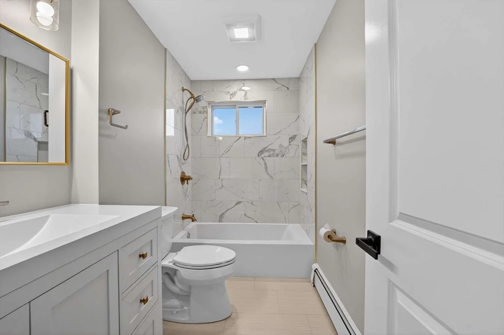 Photo of 477 Edgell Rd