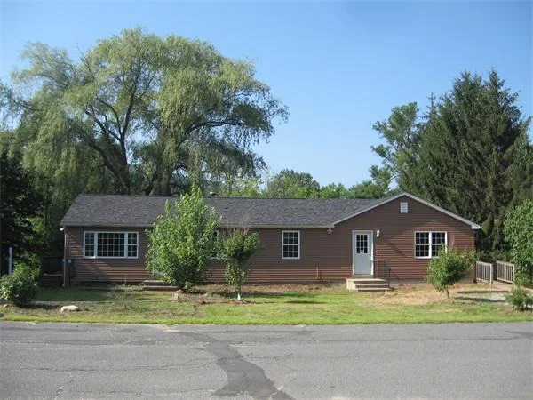 Photo of 6 Laurel Drive