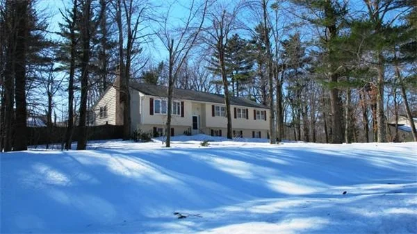 Photo of 10 Wachusett Circle